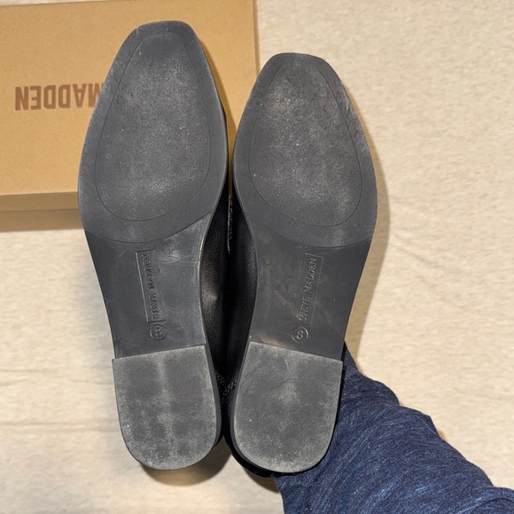 Steve Madden Black Loafers with Gold Accent - Picture 3 of 5